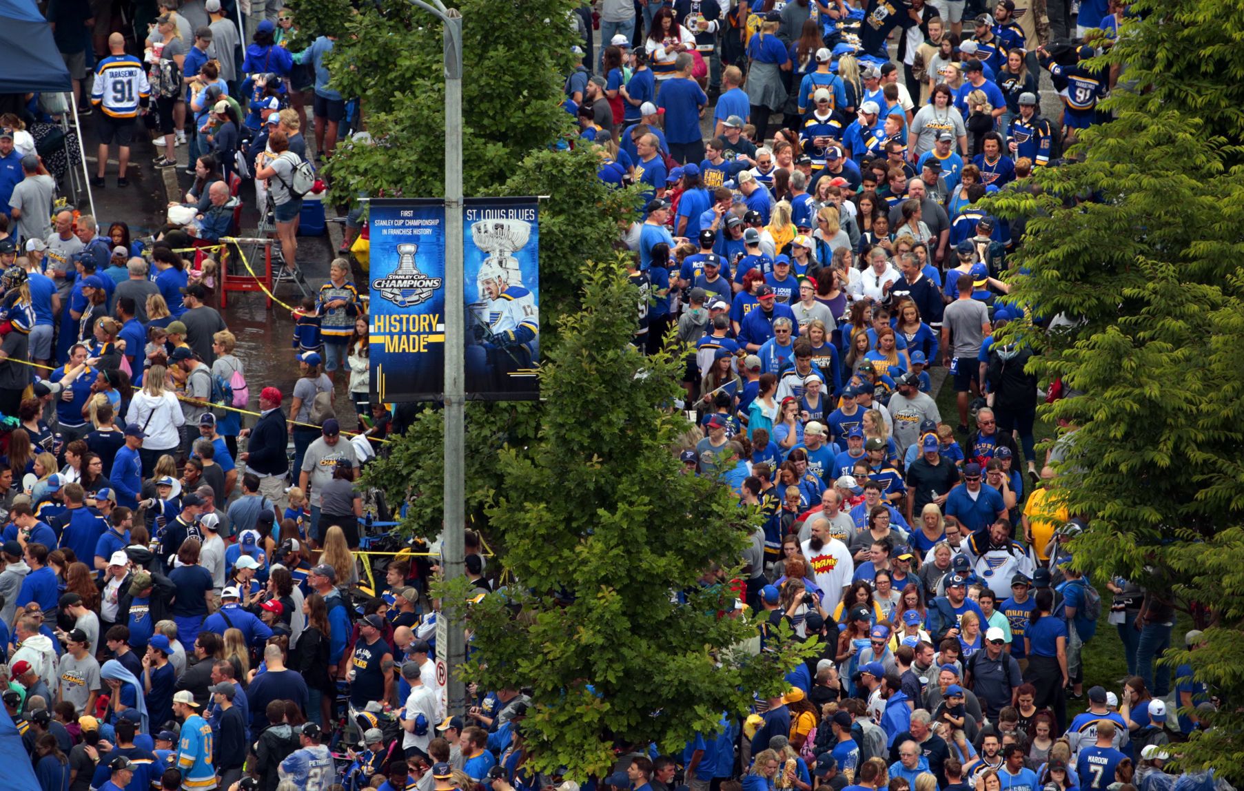 Blues fans parade as champions as St. Louis Blues capture first Stanley Cup